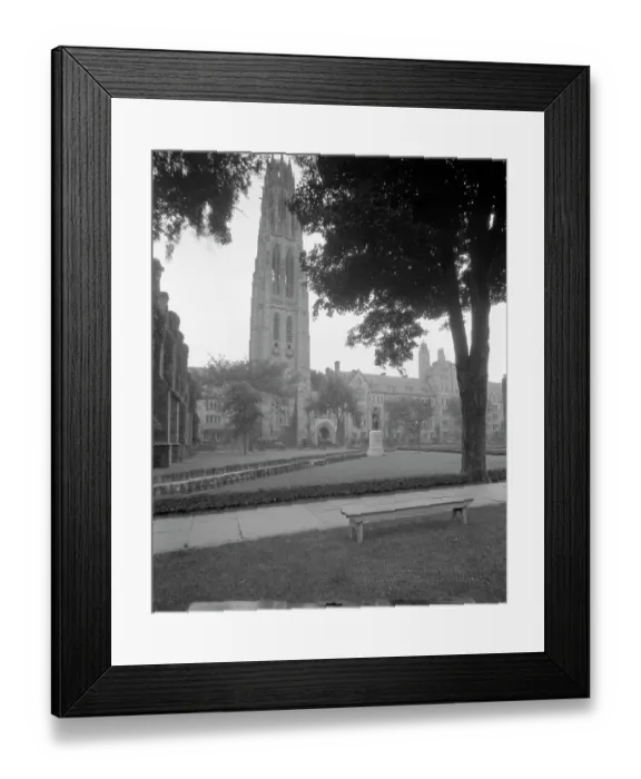 Framed Print : Harkness Memorial Building on Yale Campus