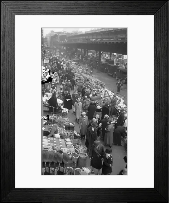 Framed Print : Push Cart Market In New York Framed Print : Push Cart Market In New York
