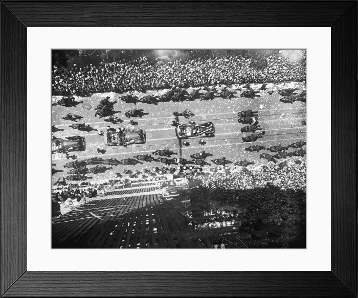 Framed Print : Lindbergh's Parade in New York Framed Print : Lindbergh's Parade in New York