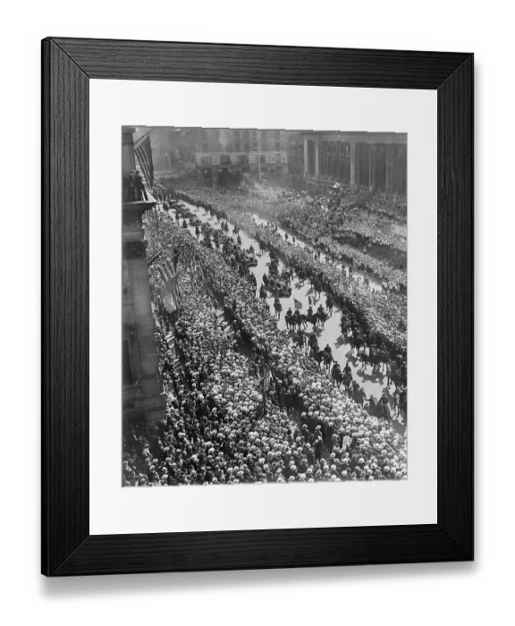 Framed Print : Parade Procession for Charles Lindbergh in New York City Framed Print : Parade Procession for Charles Lindbergh in New York City