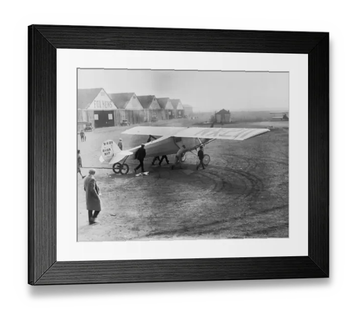 Framed Print : Wide View of Airplane for Transatlantic Flight