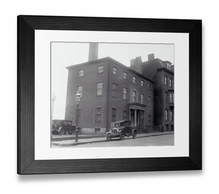 Framed Print : Exterior of Large Dwelling Framed Print : Exterior of Large Dwelling