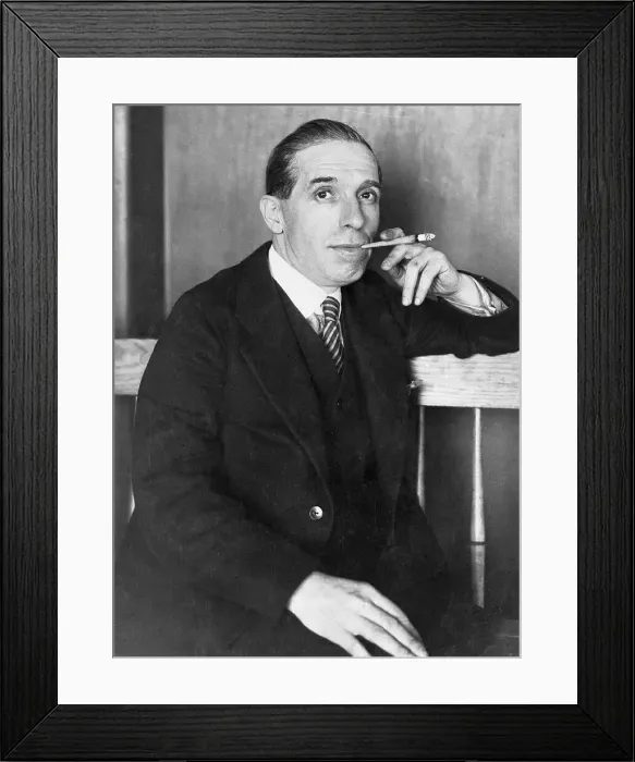 Framed Print : Con Artist Charles Ponzi Starts Long Jail Term Framed Print : Con Artist Charles Ponzi Starts Long Jail Term
