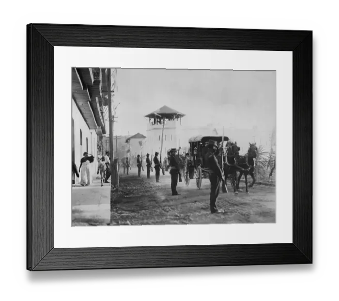 Framed Print : Militia in Managua, Nicaragua Framed Print : Militia in Managua, Nicaragua