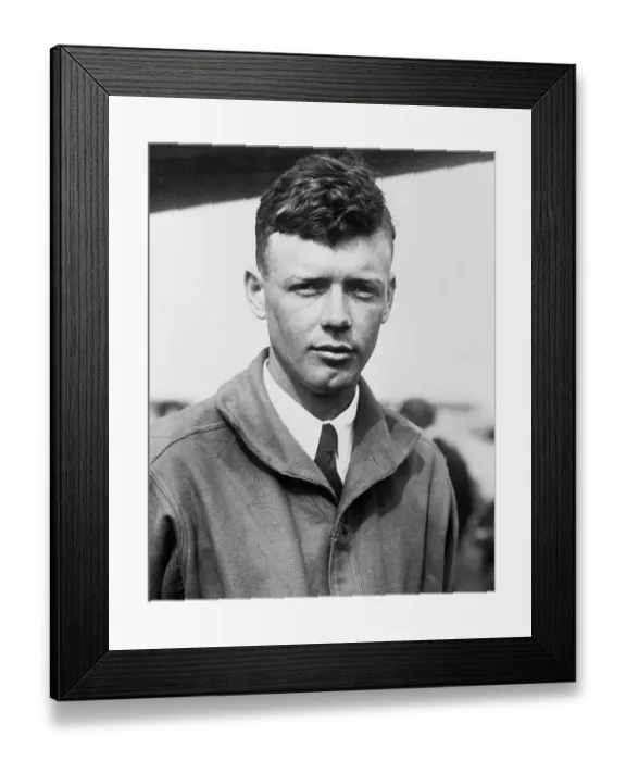 Framed Print : Good Bust Portrait of Colonel Charles Lindbergh