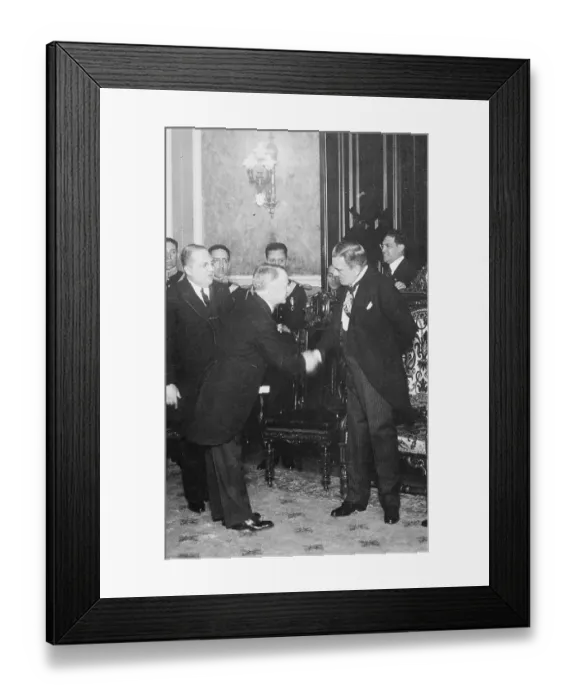 Framed Print : Dwight Morrow Shaking Hands with Plutarco Calles Framed Print : Dwight Morrow Shaking Hands with Plutarco Calles