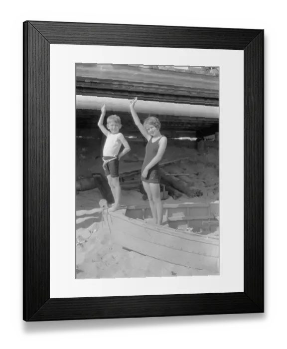 Framed Print : Jerome & Lois Pennock Posing on the Beach in Florida Framed Print : Jerome & Lois Pennock Posing on the Beach in Florida