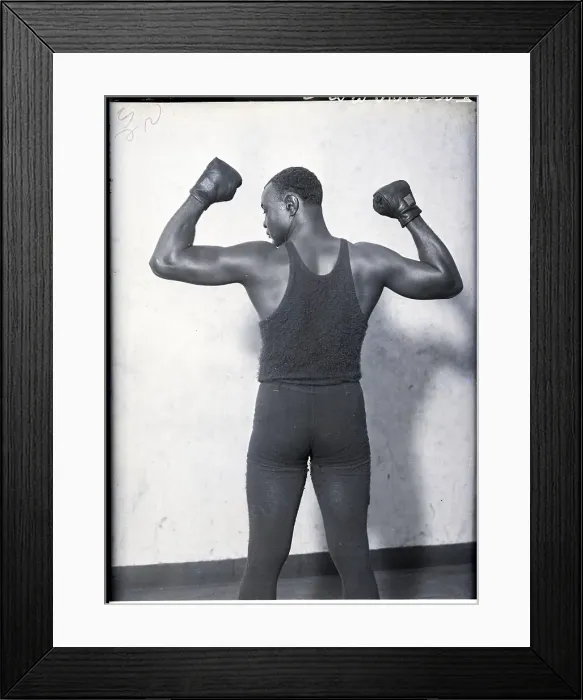 Framed Print : Harry Wills Flexes to Show Muscular Back Framed Print : Harry Wills Flexes to Show Muscular Back