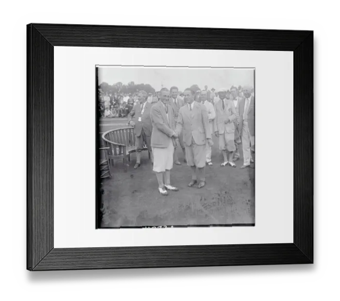 Framed Print : Bobby Jones and Von Elm Shaking Hands Framed Print : Bobby Jones and Von Elm Shaking Hands