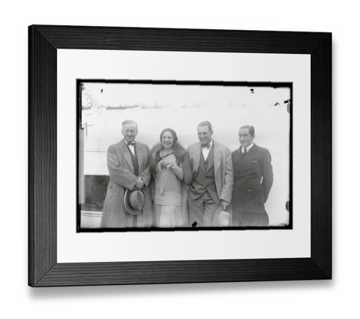 Framed Print : Professional Athletes Arriving in New York Framed Print : Professional Athletes Arriving in New York