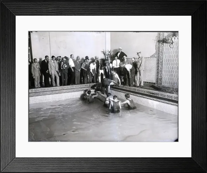Framed Print : Houdini In Casket Being Lowered Into Poo Framed Print : Houdini In Casket Being Lowered Into Poo