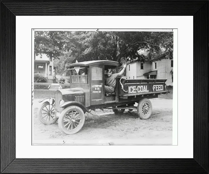 Framed Print : Red Grange Delivering Ice Framed Print : Red Grange Delivering Ice
