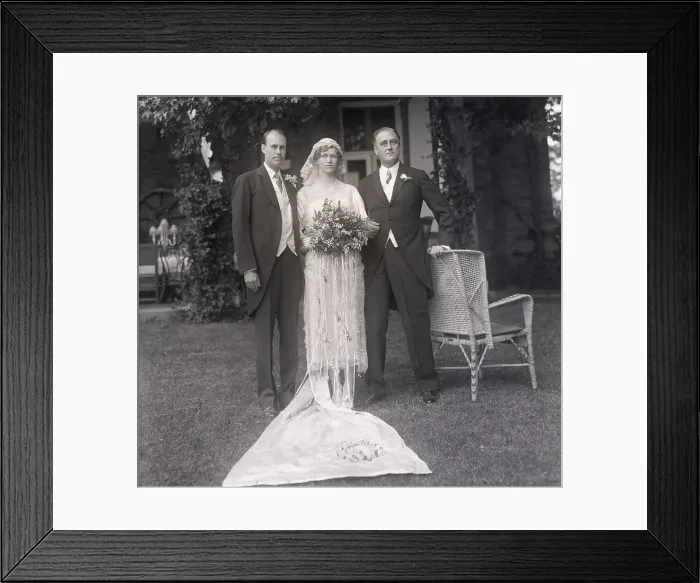 Framed Print : Curtis Dall, Anna Dall, and Franklin Roosevelt Framed Print : Curtis Dall, Anna Dall, and Franklin Roosevelt