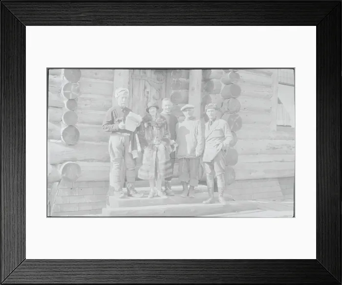 Framed Print : Roald Amundsen and Associates Posing in Front of Log Cabin Framed Print : Roald Amundsen and Associates Posing in Front of Log Cabin