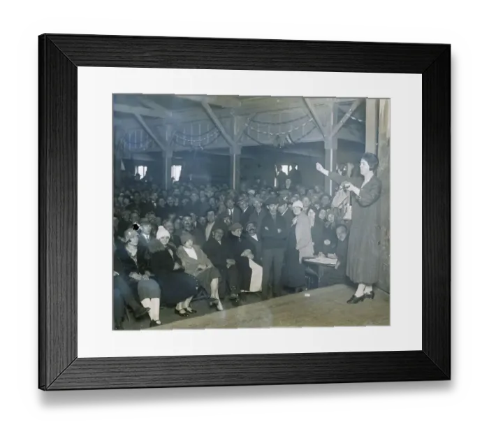 Framed Print : Elizabeth Flynn Addressing Mill Workers Framed Print : Elizabeth Flynn Addressing Mill Workers