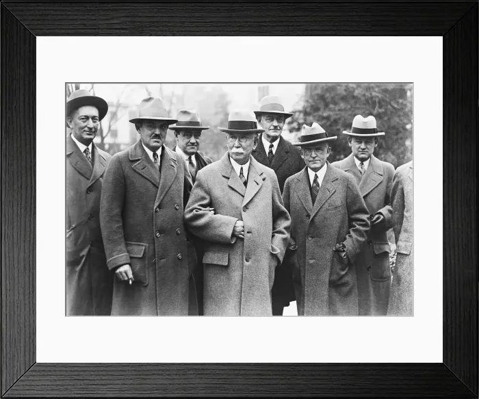 Framed Print : Edward Daheny (C) with Lawyers Framed Print : Edward Daheny (C) with Lawyers