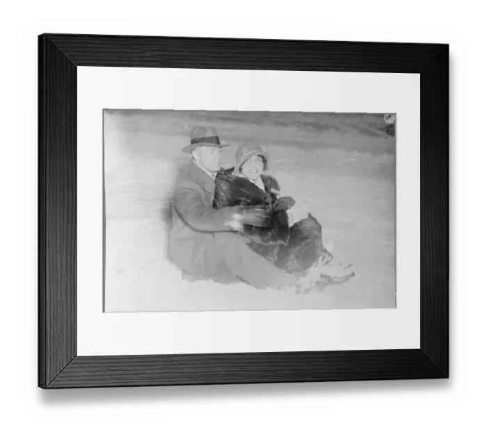 Framed Print : Socialite Couple Posing on Their Honeymoon Framed Print : Socialite Couple Posing on Their Honeymoon