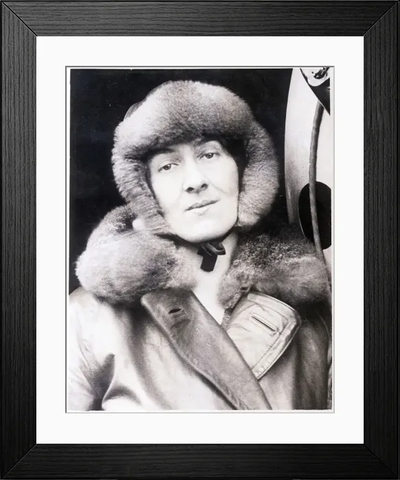 Framed Print : Pilot Mrs. Elliott Lynn Framed Print : Pilot Mrs. Elliott Lynn