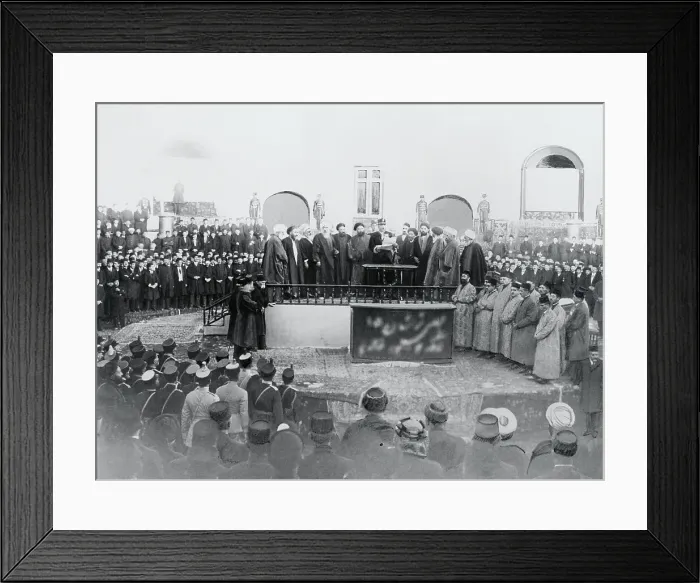 Framed Print : Coronation of Persian King Framed Print : Coronation of Persian King