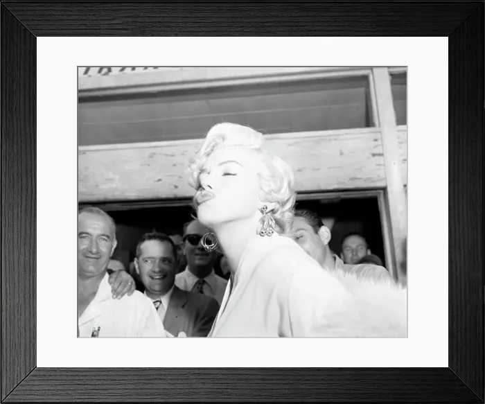 Framed Print : Marilyn Monroe in New York Framed Print : Marilyn Monroe in New York