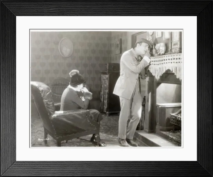 Framed Print : Lon Chaney and Renee Adoree in The Blackbird Framed Print : Lon Chaney and Renee Adoree in The Blackbird