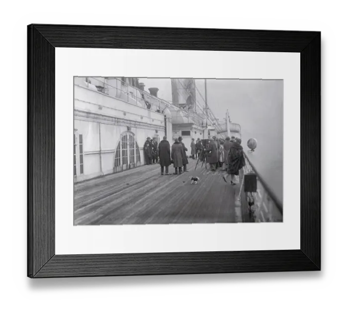 Framed Print : Rudolph Valentino Being Photographed Framed Print : Rudolph Valentino Being Photographed