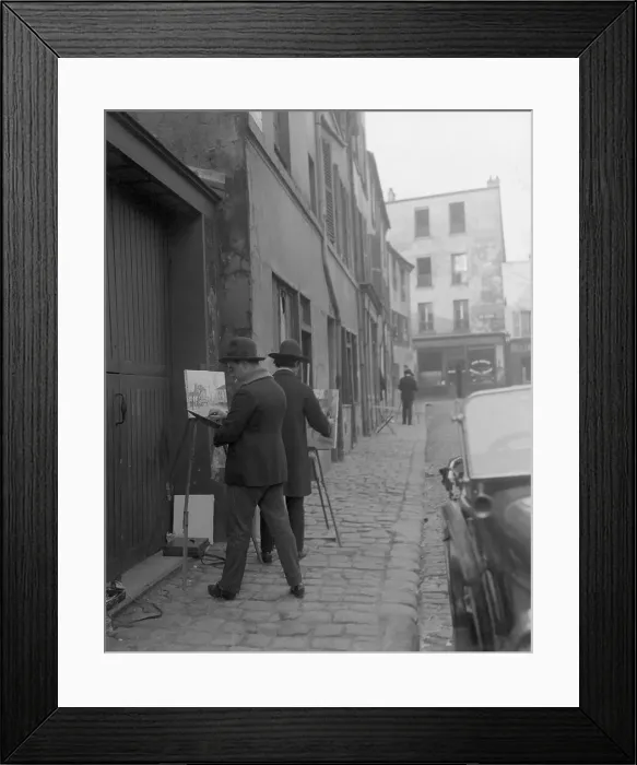 Framed Print : Montmartre Framed Print : Montmartre