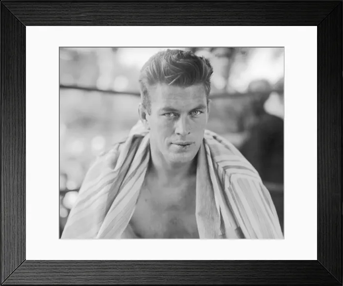 Framed Print : Gene Tunney with Towel Framed Print : Gene Tunney with Towel