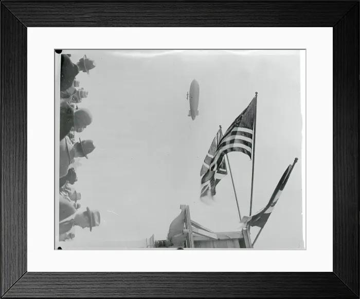 Framed Print : View of Dirigible in Schneider Cup Race Framed Print : View of Dirigible in Schneider Cup Race