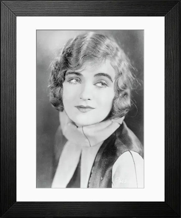 Framed Print : Portrait of Constance Bennett Framed Print : Portrait of Constance Bennett