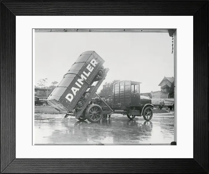Framed Print : Daimler Truck with Lifting Power