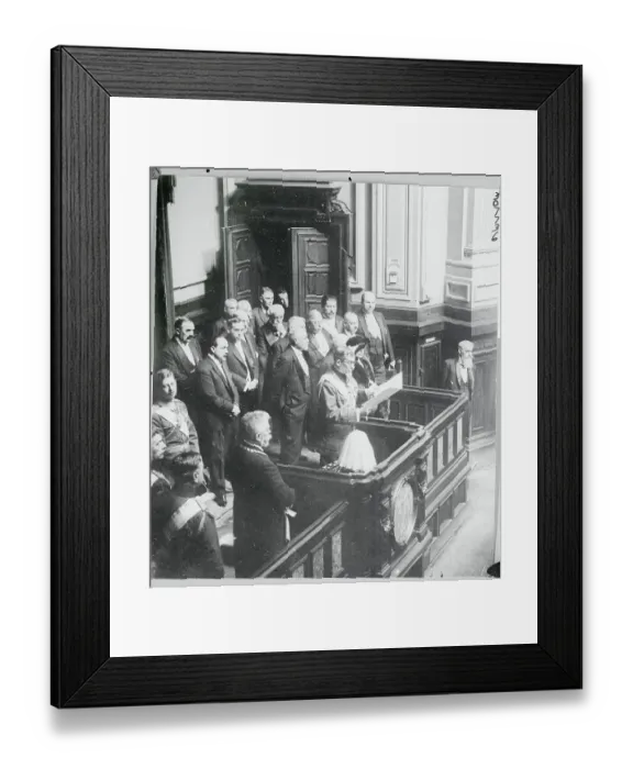Framed Print : King Reading Opening Address Framed Print : King Reading Opening Address