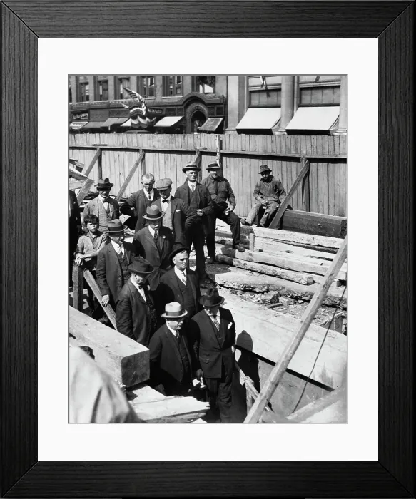 Framed Print : Queensborough Tubes Opened, 1925 Framed Print : Queensborough Tubes Opened, 1925