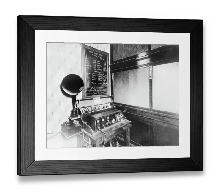 Framed Print : Receiving Board with Blackboard Bulletin Framed Print : Receiving Board with Blackboard Bulletin