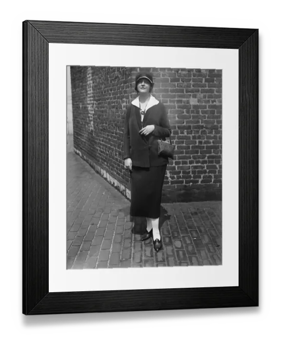 Framed Print : Archaeologist Alma Reed Framed Print : Archaeologist Alma Reed