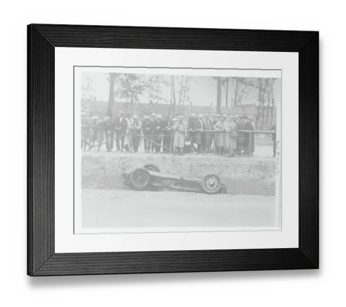 Framed Print : Wreckage of Antonio Ascari's Car Framed Print : Wreckage of Antonio Ascari's Car