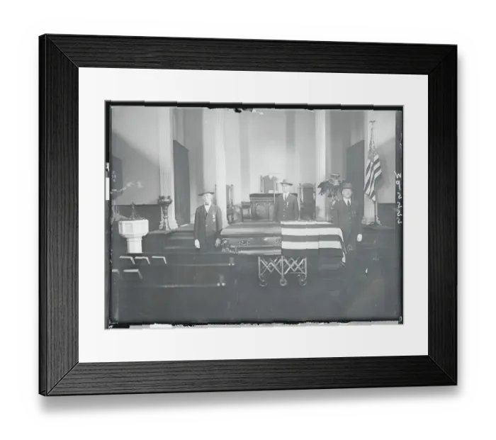 Framed Print : War Veterans Guarding Casket Framed Print : War Veterans Guarding Casket