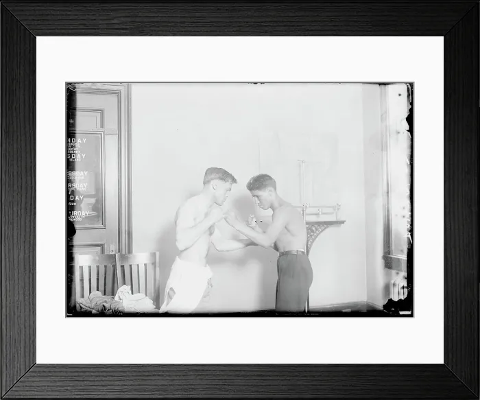 Framed Print : Jimmy Goodrich Sparring Against Stan Loayza Framed Print : Jimmy Goodrich Sparring Against Stan Loayza