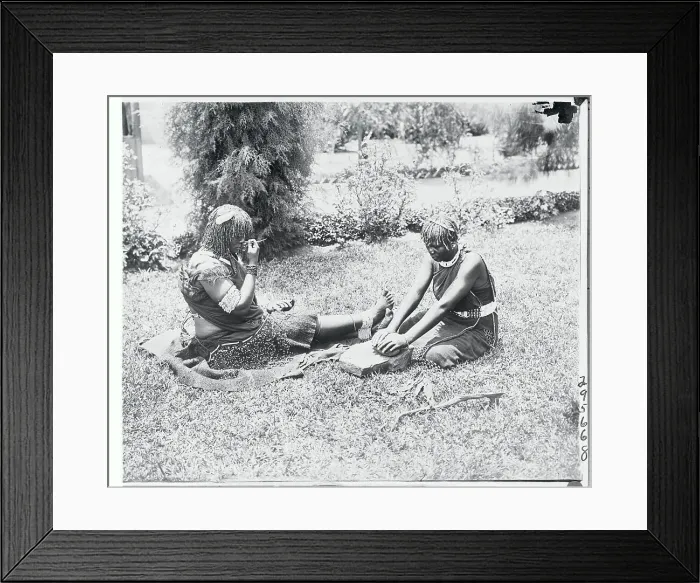 Framed Print : Zulu Women Taking Snuff Framed Print : Zulu Women Taking Snuff