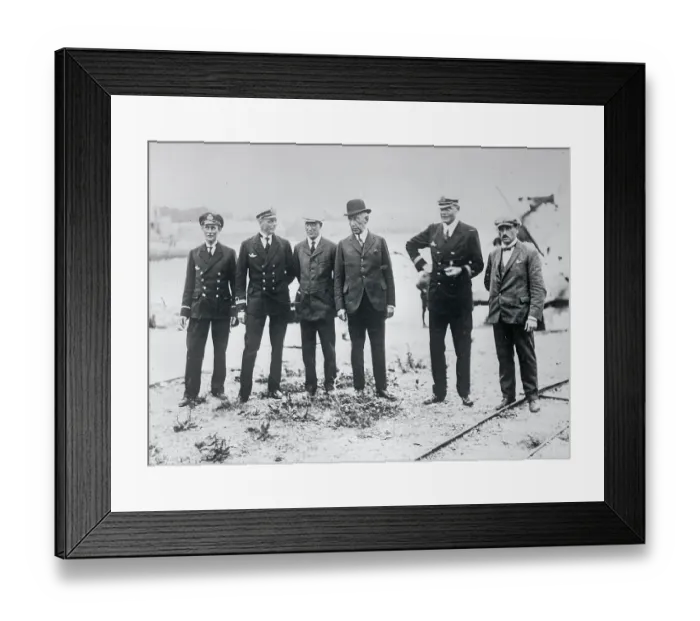 Framed Print : Amundsen and Others Arriving Back Home Framed Print : Amundsen and Others Arriving Back Home