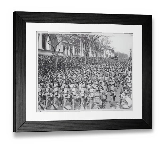 Framed Print : New York's 27th Division Marches Up Fifth Avenue Framed Print : New York's 27th Division Marches Up Fifth Avenue