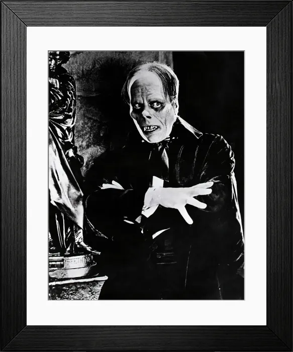 Framed Print : Lon Chaney in Phantom of the Opera Framed Print : Lon Chaney in Phantom of the Opera
