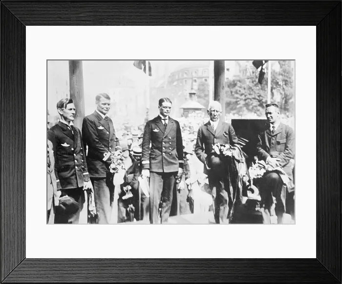 Framed Print : Members of the Amundsen Expedition Framed Print : Members of the Amundsen Expedition