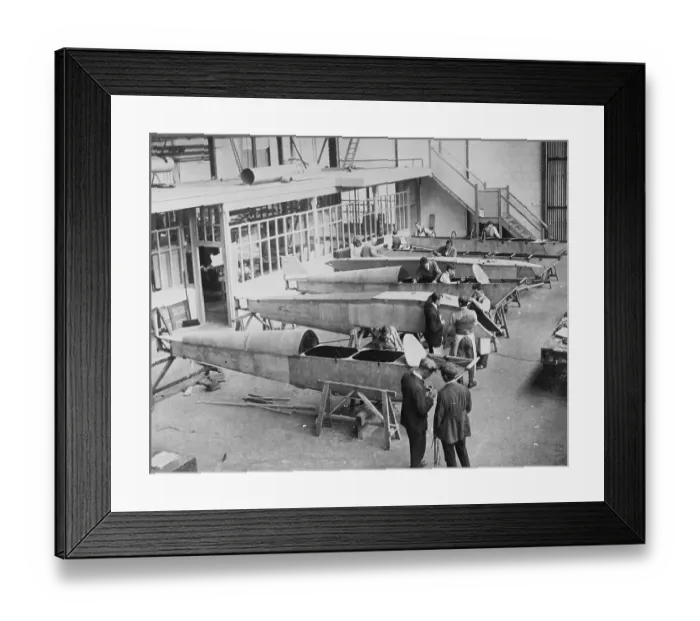 Framed Print : De Havilland Moth Assembly Framed Print : De Havilland Moth Assembly
