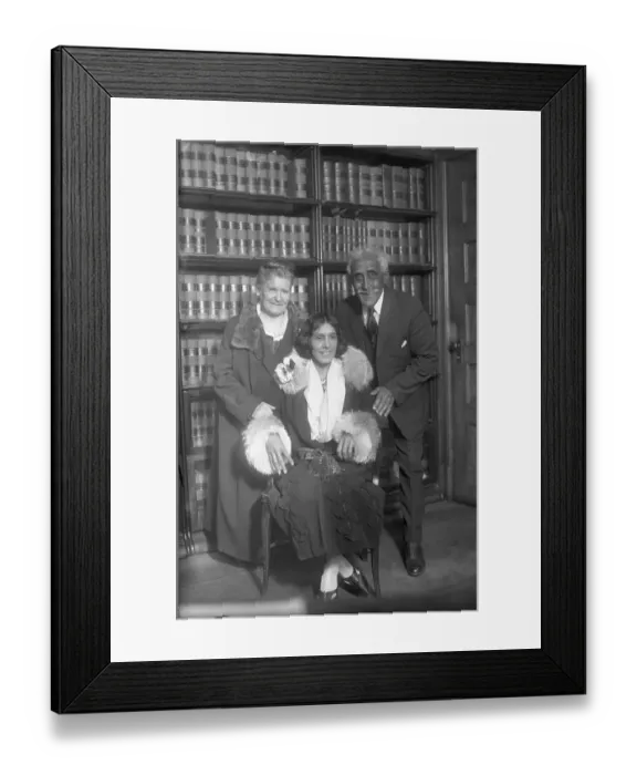 Framed Print : Alice Rhinelander with her Mother and Father Framed Print : Alice Rhinelander with her Mother and Father