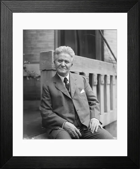 Framed Print : Robert Lafollette Sr. Senator, Seated Framed Print : Robert Lafollette Sr. Senator, Seated