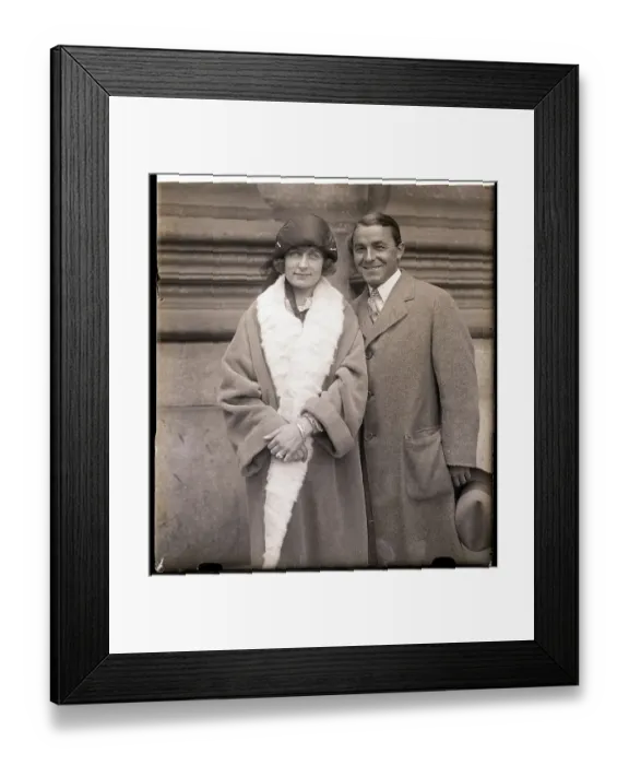 Framed Print : Gene Sarazen with Fiancee Mary Catherine Framed Print : Gene Sarazen with Fiancee Mary Catherine