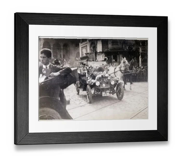 Framed Print : Parade as Turks Recapture Constantinople