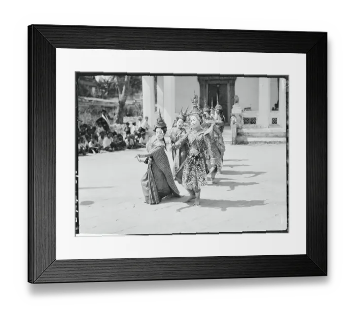 Framed Print : Siamese Royal Ballet Dancers Dancing Framed Print : Siamese Royal Ballet Dancers Dancing