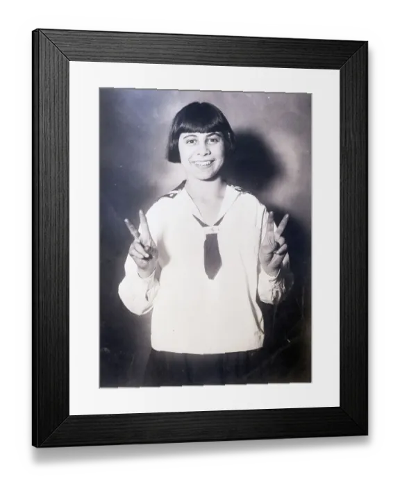 Framed Print : World Champion Typist Miss Birdie Reeve Framed Print : World Champion Typist Miss Birdie Reeve